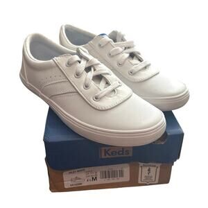 NIB Keds Girls Riley Sneaker In White Size 4.5
